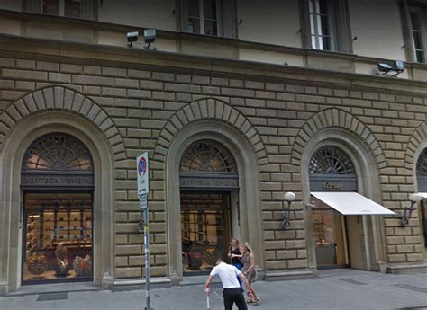 Cartier: fine jewelry, watches, accessories at Via degli Strozzi 36/r .